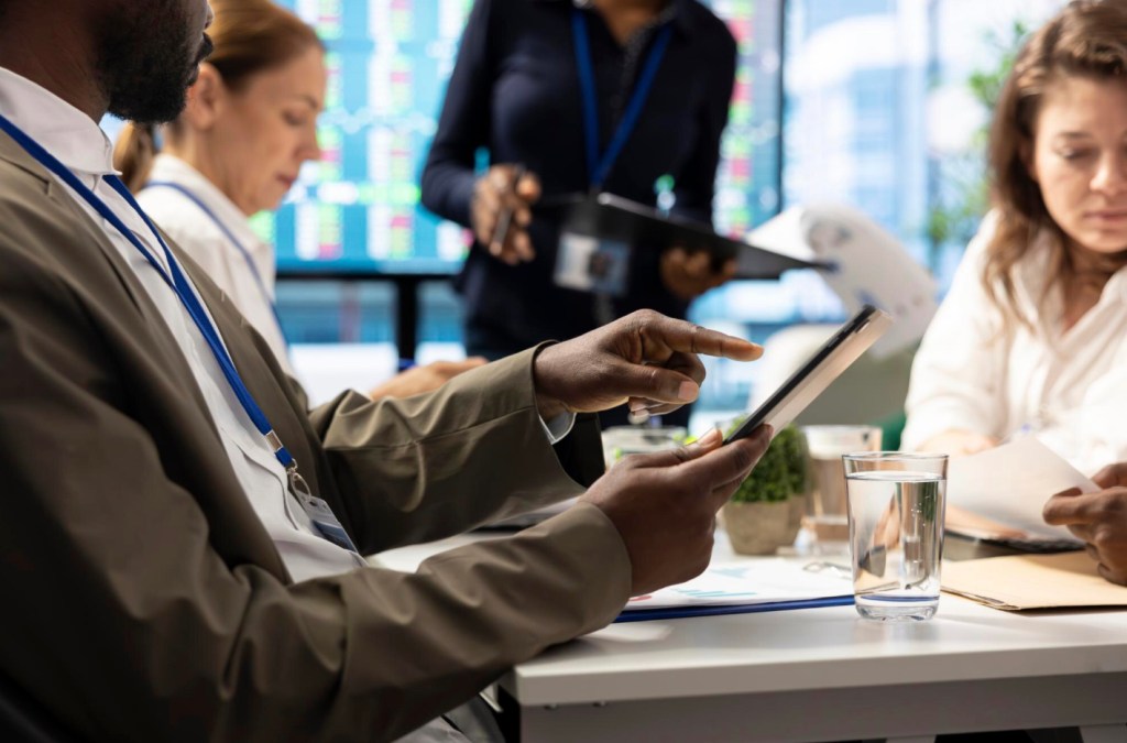 Operations Plan for Service-Based Businesses: Complete Guide