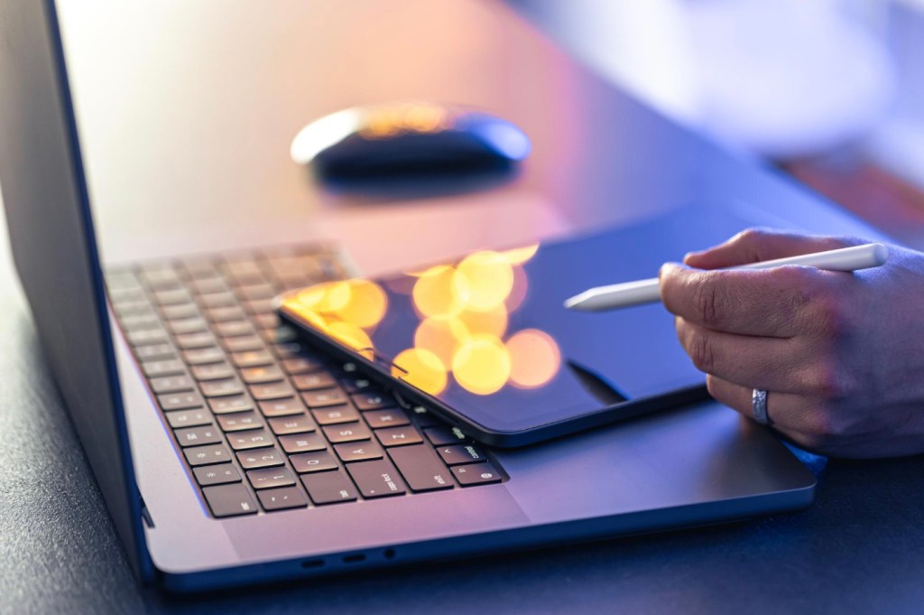 Structuring Free Trials to Maximize Paid Conversions