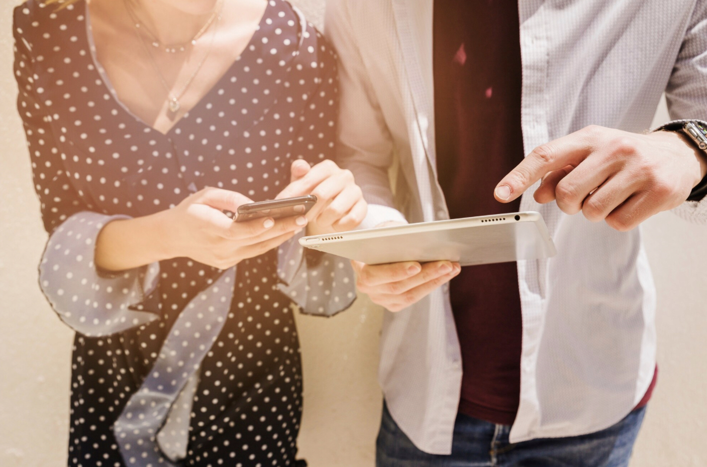 Collecting Contacts and Building Relationships